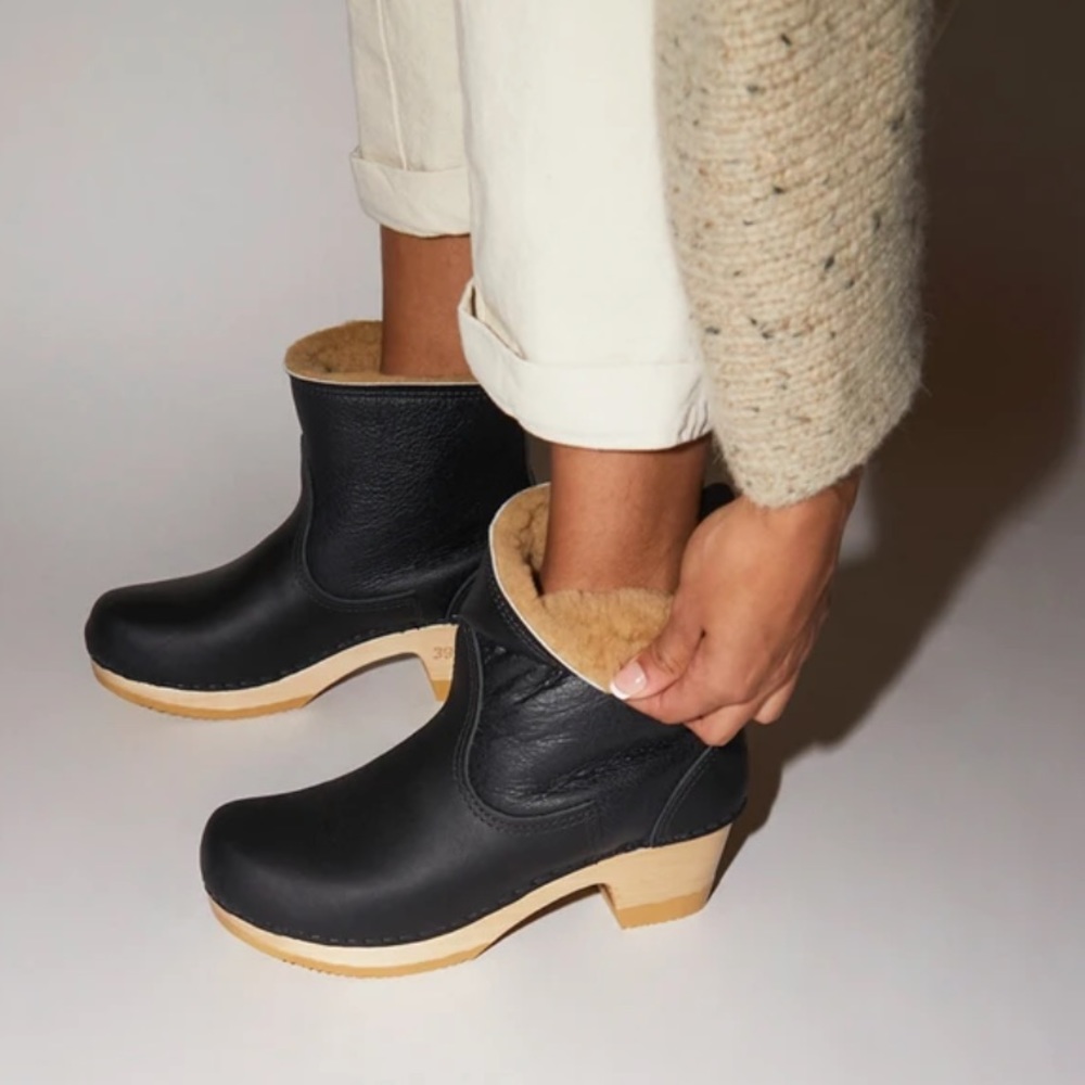 No. 6 black Aviator clog boots